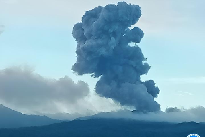 Gunung Dukono Kembali Erupsi