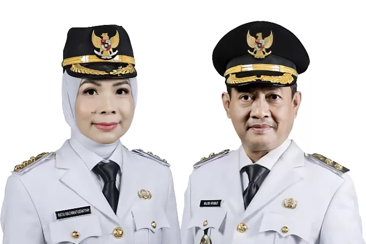 Ratu Rachmatu Zakiyah dan Najib Hamas Resmi Dilantik sebagai Bupati dan Wakil Bupati Serang 2025–2030 